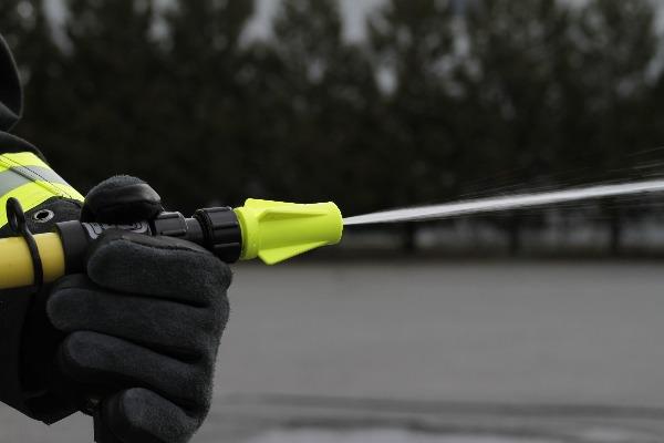 Rocket Nozzle w/ Shut Off Valve 3/4 GHT, Scotty